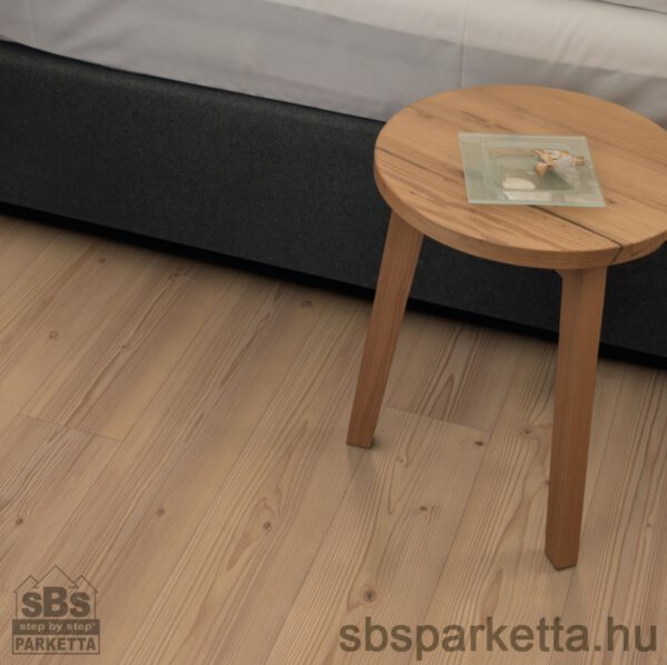 005990- EGGER - Laminált padló - LIGHT NEWBURY TÖLGY - 367235 - 8mm AC4 - MEGSZŰNT! - Image 3