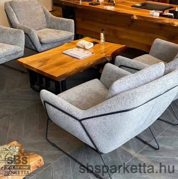 014990 - ASTON LOUISE - CHEVRON laminált padló - NITRO LIGHT - 8mm_AC4/32_4V - Image 2