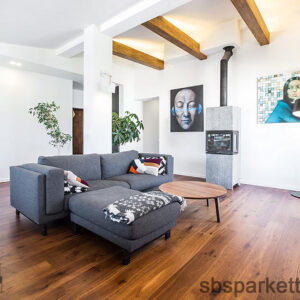 Frevini szalagparketta