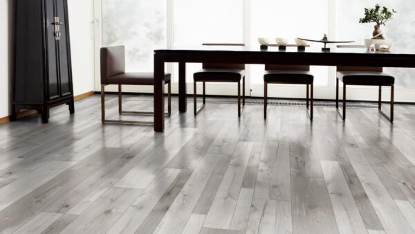 003990- KAINDL - Laminált padló - NATURAL TOUCH - FARCO OAK COGY - K4363 - 8mm_AC4/32_4V - UTOLSÓ DOBOZ! - Image 2