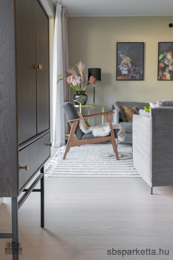 019990-WOODURA 5G DRY - NATURE - PRO Matt Lakkozott Furnérparketta - TÖLGY  - DALBY 3.0 XXL - POWDER WHITE - 347103 - Image 5