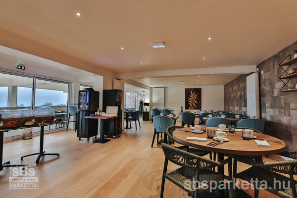 017990-WOODURA 5G DRY - NATURE - PRO Matt Lakkozott Furnérparketta - TÖLGY  - HASSLARP 3.0 L - MISTY WHITE - 310002 - Image 2