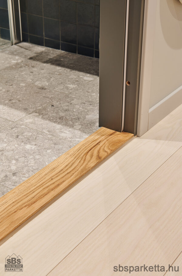 019990-WOODURA 5G DRY - SELECT - Lakkozott Furnérparketta - KŐRIS - GULLARP 3.0 XL - POWDER WHITE - 347057 - Image 3