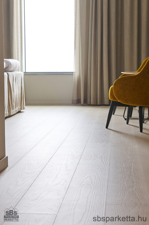 019990-WOODURA 5G DRY - SELECT - Lakkozott Furnérparketta - KŐRIS - GULLARP 3.0 XXL - POWDER WHITE - 347112 - Image 2