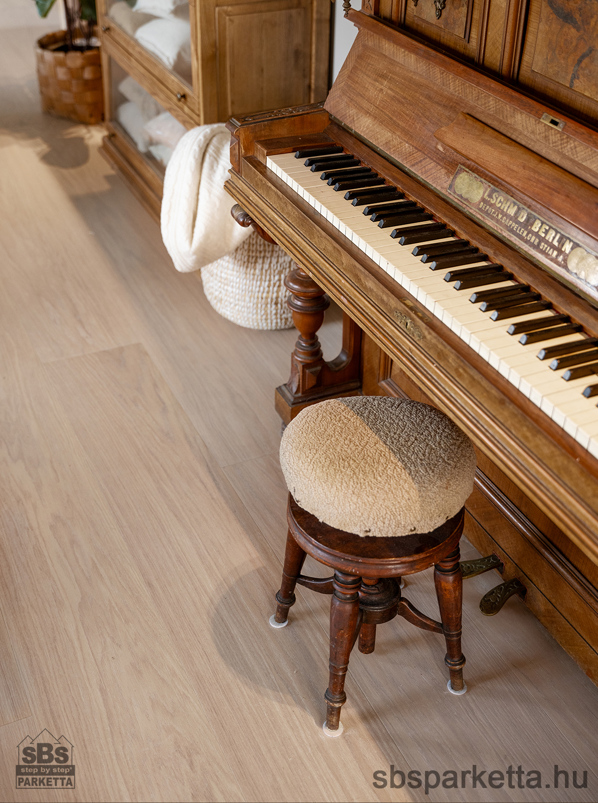 019990-WOODURA 5G DRY - SELECT - Kefélt - Lakkozott Furnérparketta - TÖLGY  - LARVIK 3.0 XL - POWDER WHITE - 346017 - Image 4