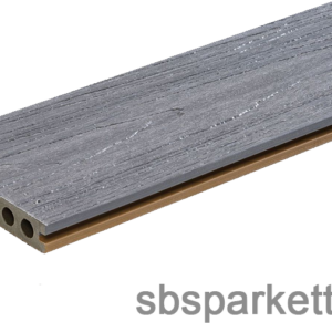 010990-MM WPC Prestige Co-extrudált teraszdeszka, 3D famintás, 2 szín: Light Gray / Customized Teak, 140x22x2900 mm (1szál/0,43m2 bruttó - 7,89kg/db)